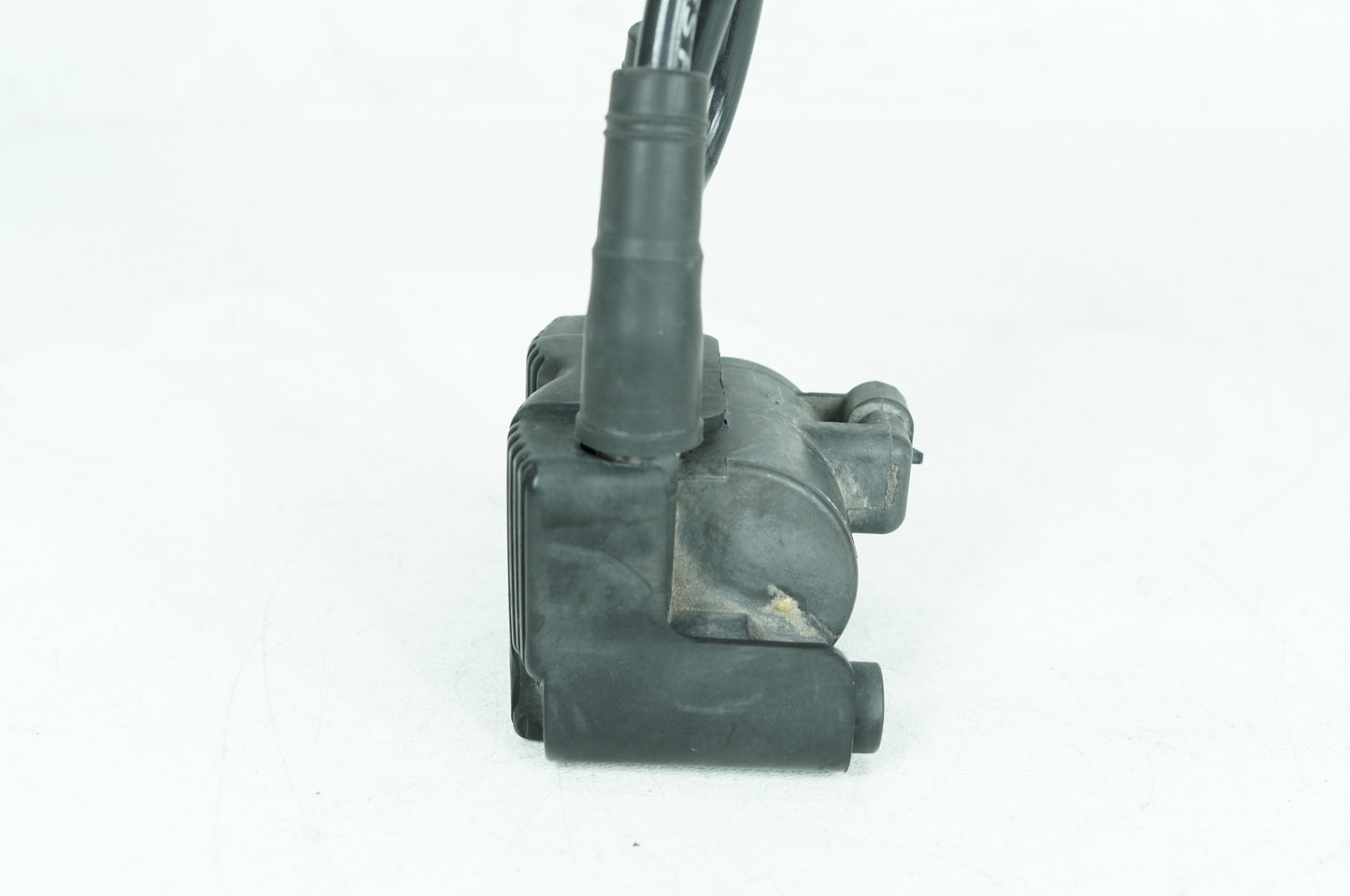 2007 - 2017 Harley-Davidson Dyna Wide Glide Ignition Coil Spark Plugs Cable 31696-07A