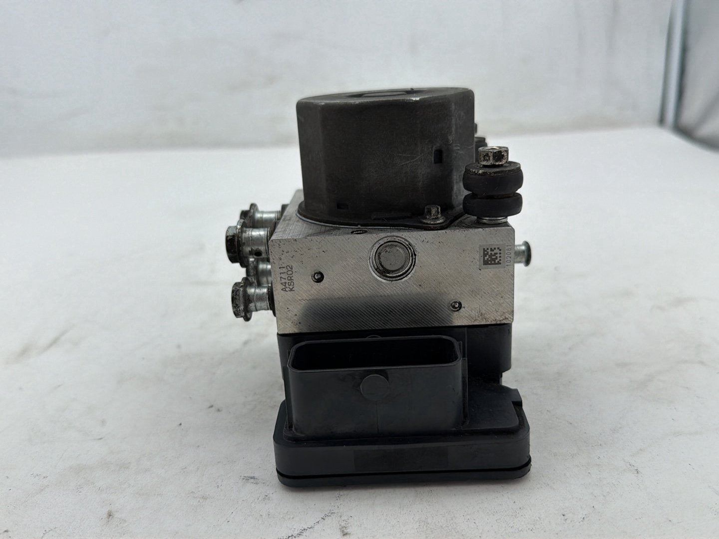 2014 Harley Electra Glide Touring Ultra OEM ABS Brake Pump & Control Module