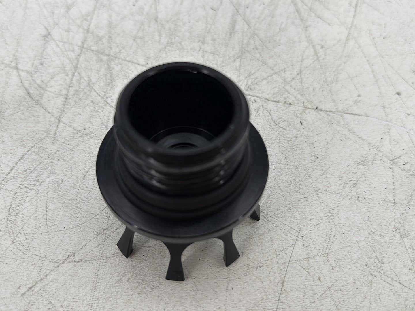 2004 Harley Sportster XL883C 883 Custom OEM Fuel Gas Tank Cap Bushing Hub
