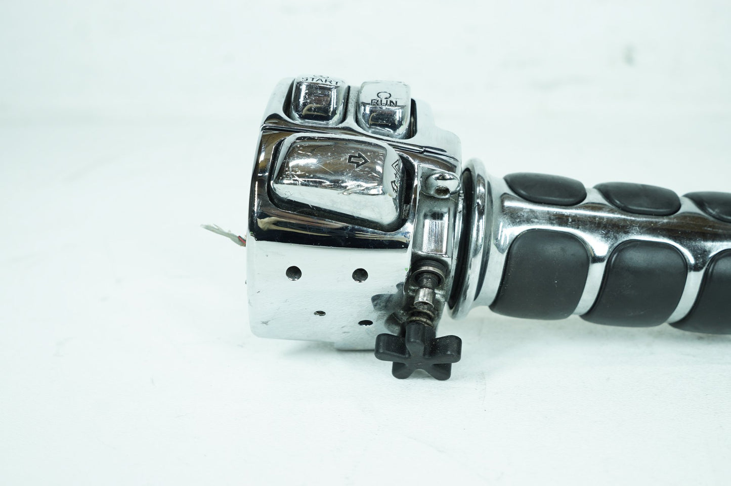 1999 - 2006 Harley-Davidson Softail Heritage Right Engine Start Kill Switches Controls 71589-96B