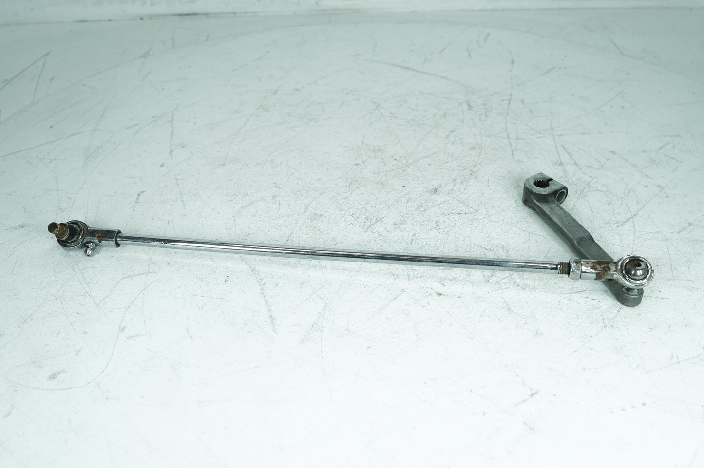 2007 - 2017 Harley-Davidson Dyna 105th Wide Glide Gear Shifter Lever Arm w/ Rod linkage 34887-06