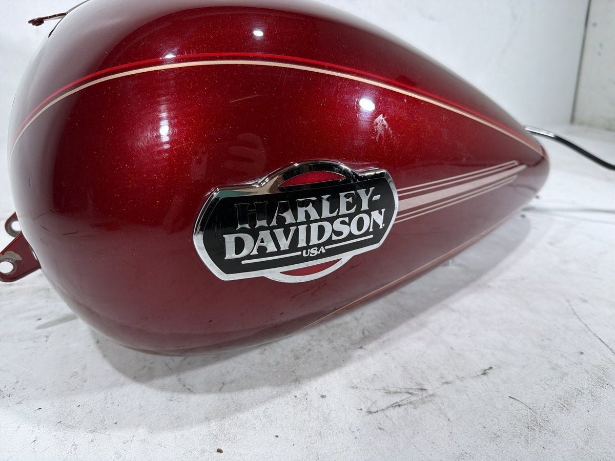2010 Harley Electra Glide Touring Ultra OEM Fuel Gas Tank Gasoline Reservoir