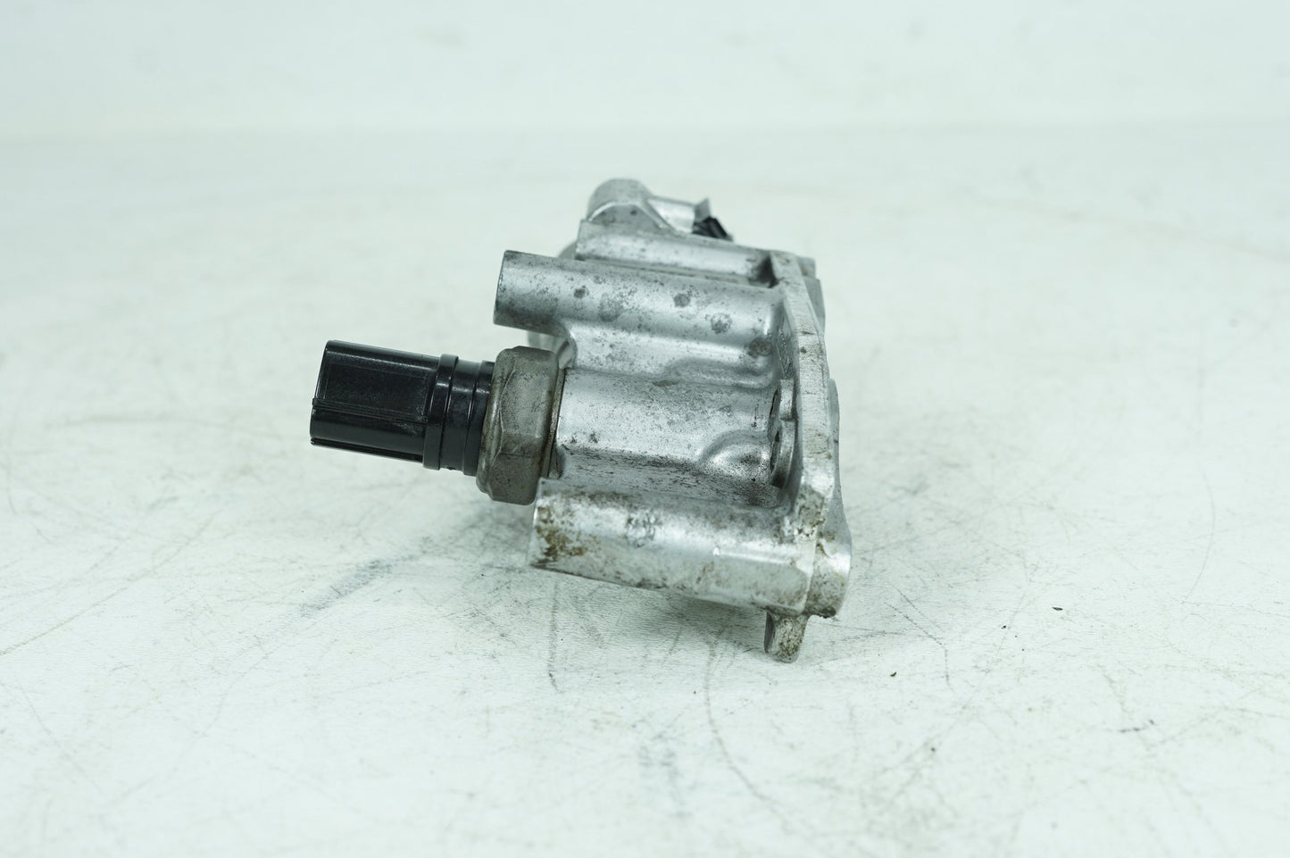 2013 - 2015 Acura ILX  Engine Variable Valve Timing Solenoid VVT