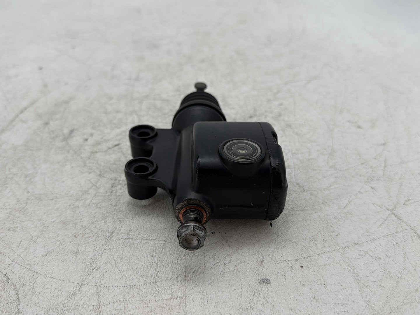 2009 Harley Street Glide Touring FLHX OEM Rear Brake Master Cylinder Reservoir