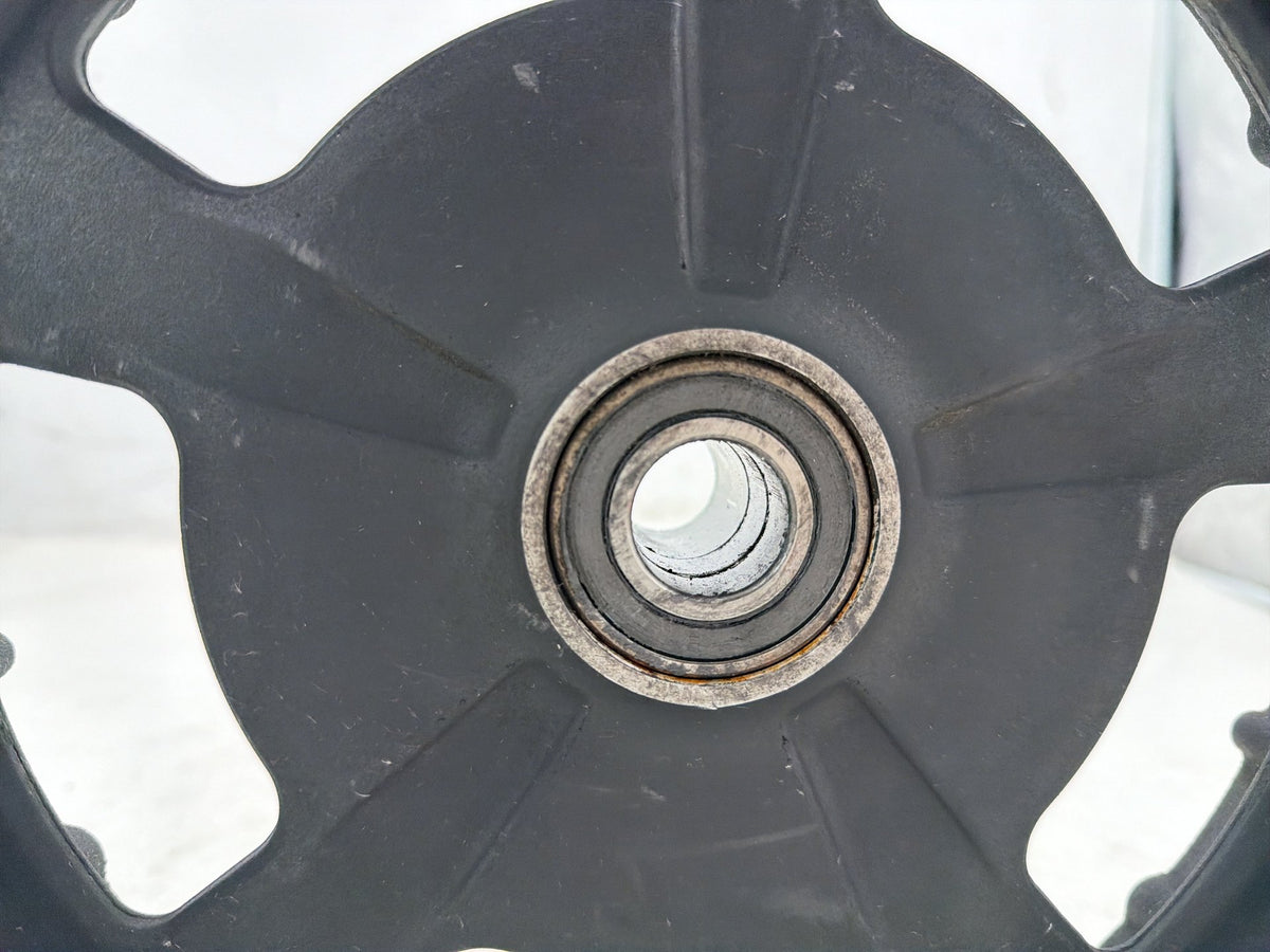 2012 Harley Street Glide Touring FLHX OEM Rear Driver Pulley Sprocket 68T 1"