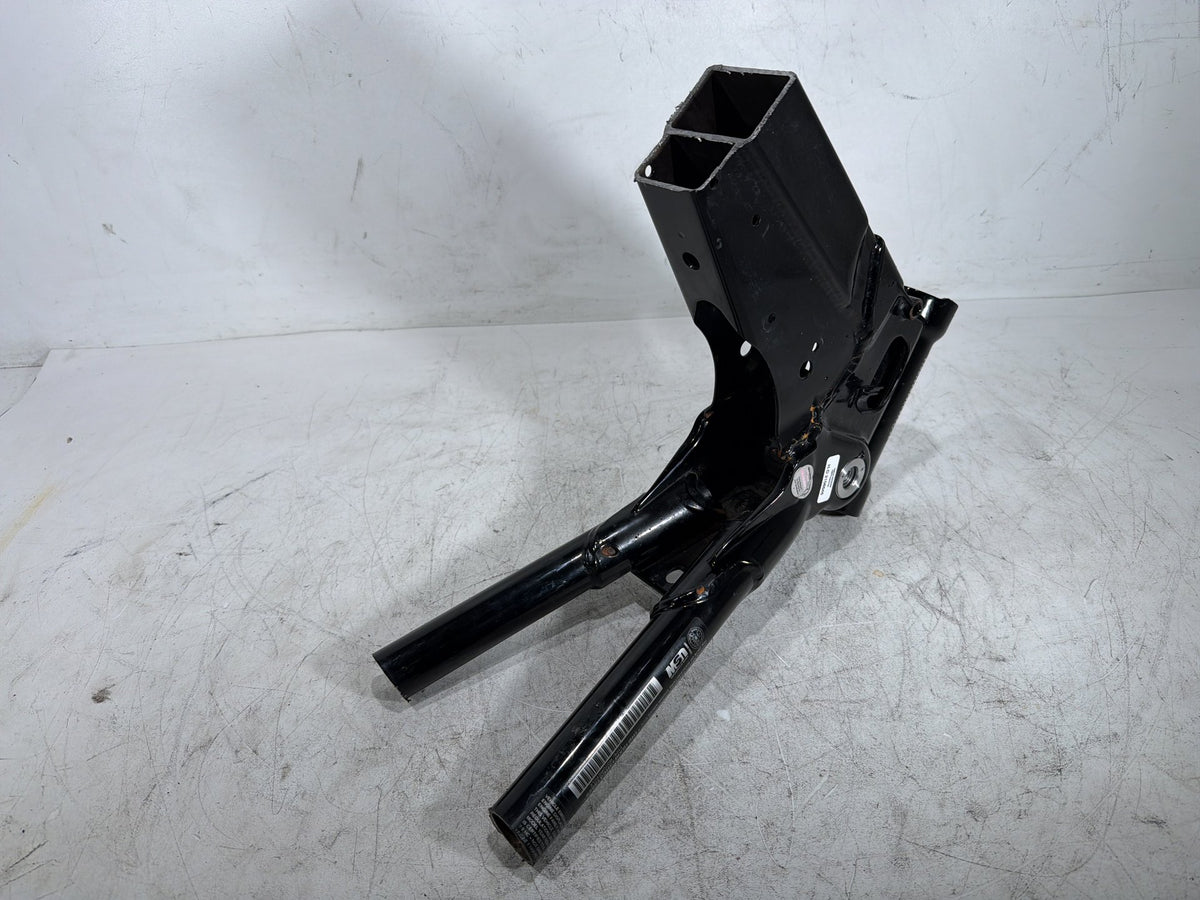 2017 Harley Dyna Street Bob FXDB OEM Upper Portion Main Frame Neck Cut Off SLVG