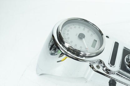2007 - 2011 Harley-Davidson Dyna Fat Bob Fuel Tank Dash Console Speedometer NOKey 71211-04