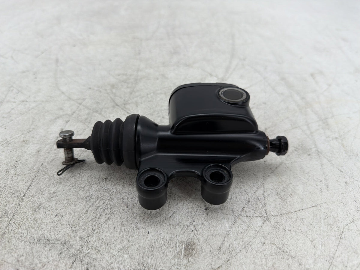 2010 Harley Electra Glide Touring Ultra OEM Rear Brake Master Cylinder Reservoir