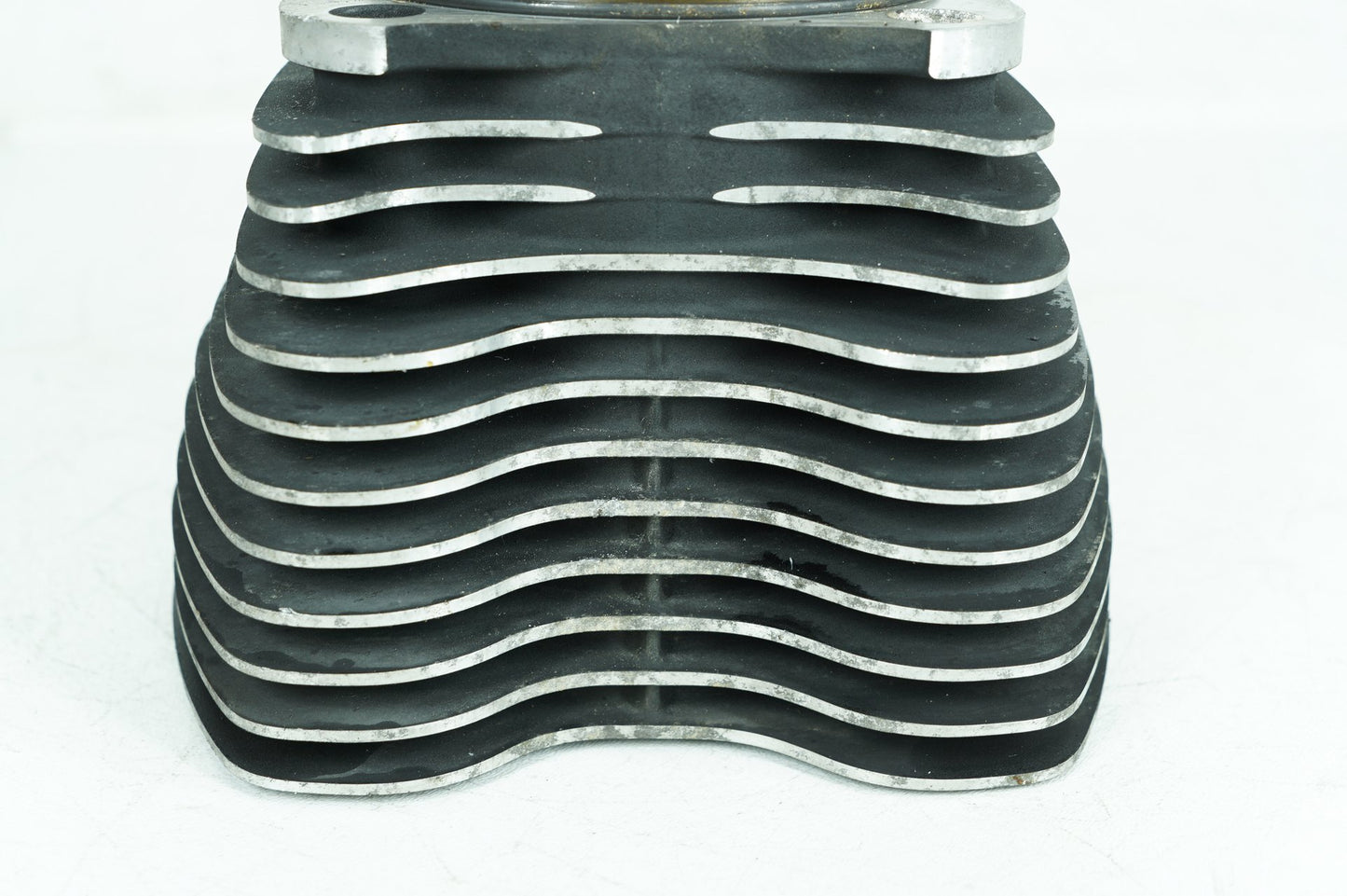 1999 - 2006 Harley-Davidson Softail Heritage Classic Twin Cam Engine Jug 1 Cylinder Barrel 16593-99
