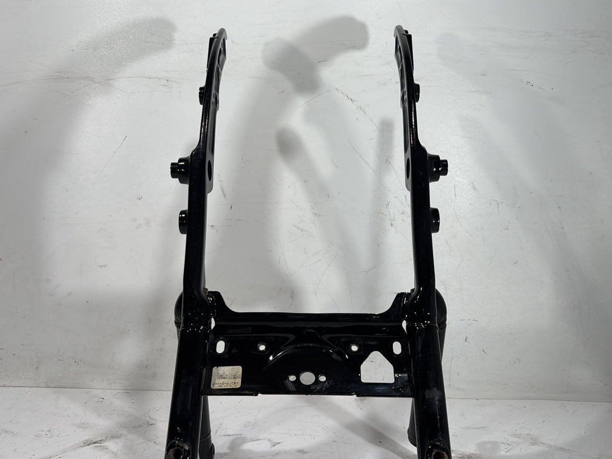 2015 Harley Electra Glide Ultra Low OEM Rear Sub Frame Rail Bar 48079-09BHP