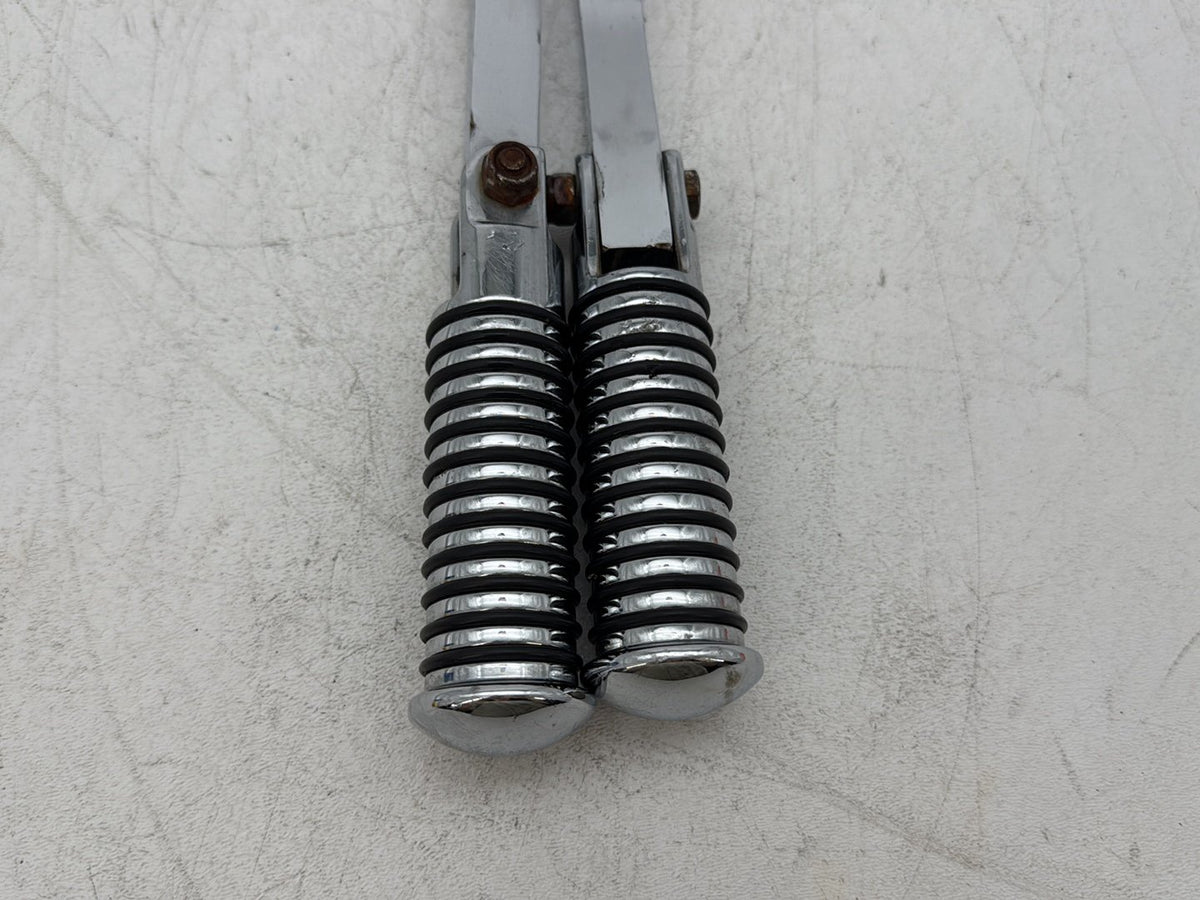 2001 Harley Sportster 883 Hugger XLH883 OEM Passenger Left & Right Foot Pegs