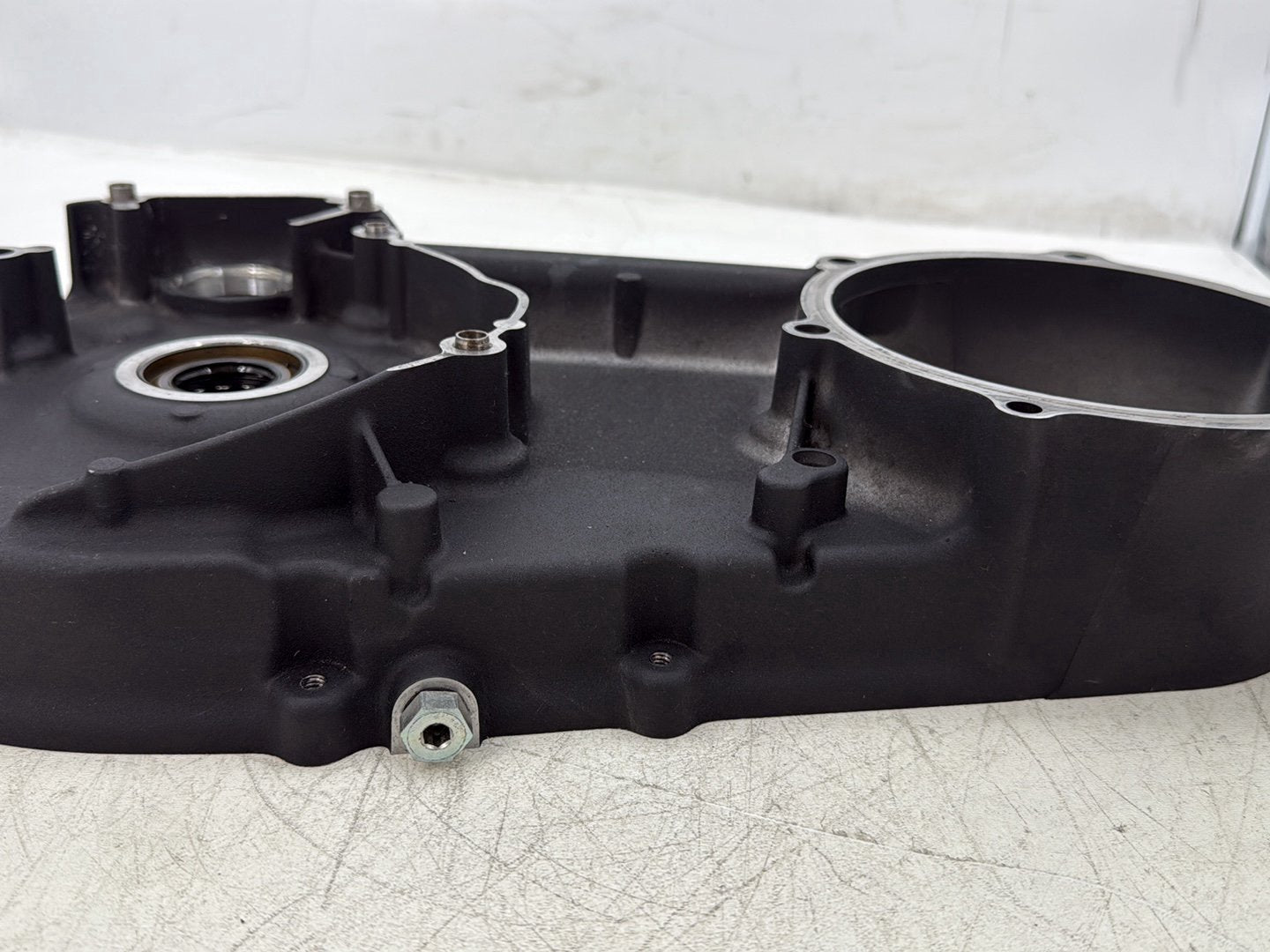 2007 Harley Touring FLHTCUI Electra Glide Ultra OEM Inner Primary Clutch Cover