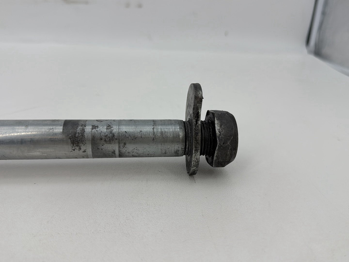2019 - 2023 Harley-Davidson Touring Road King Special Rear Wheel Axle Bolt Shaft 43000002