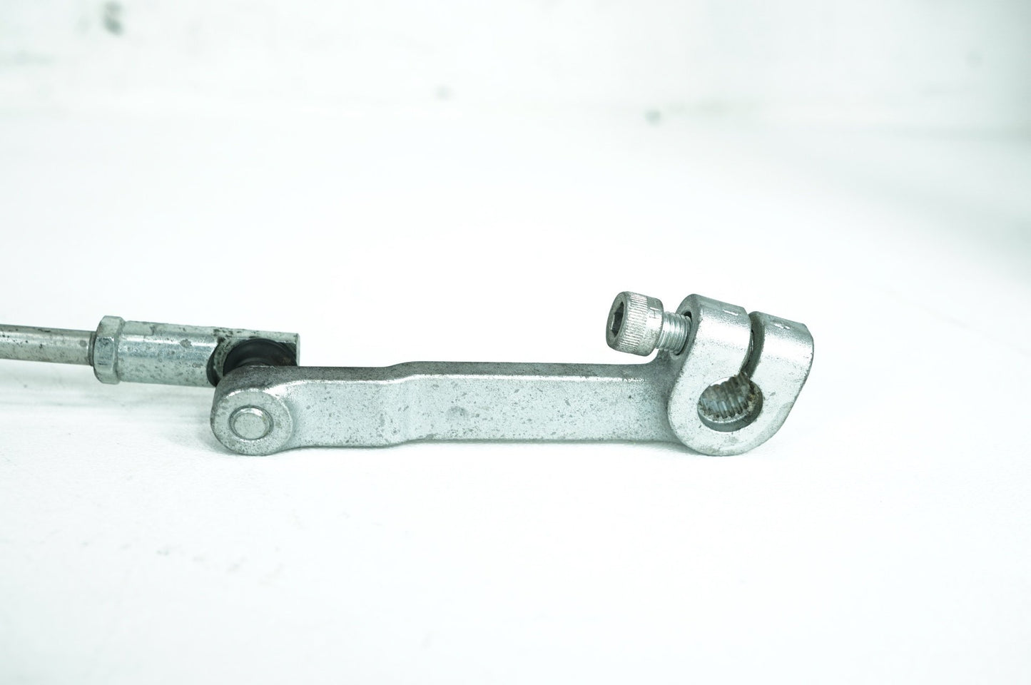 2008 - 2016 Harley-Davidson Touring Street Glide Gear Shifter Lever w/ Rod linkage 33709-82A