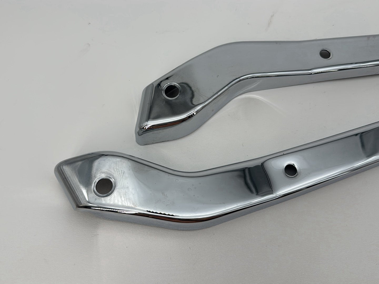 1999 - 2006 Harley-Davidson Dyna Wide Glide Left Right Saddlebag Fender Struts Brackets 59893-96