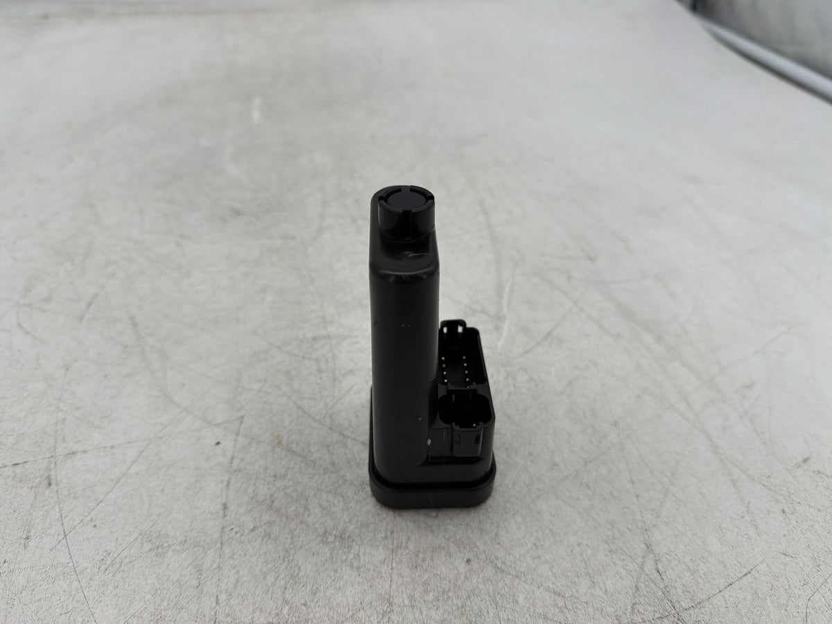 2011 Harley Electra Glide Touring Ultra OEM Turn Signal Security Module TSSM