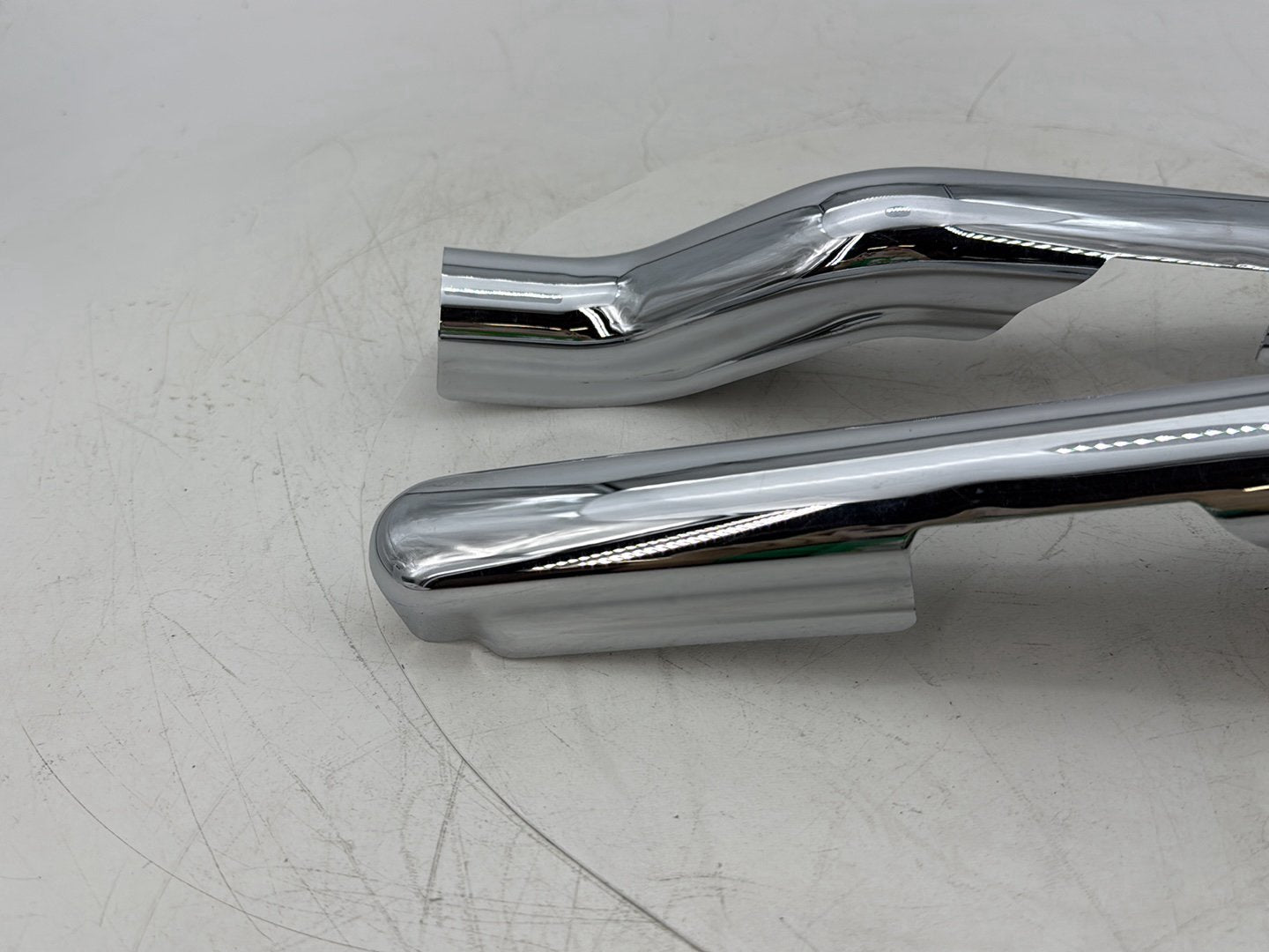 2008 Harley Electra Glide Touring Ultra FLHTCUI OEM Rear Left Right Fender Struts Bracket