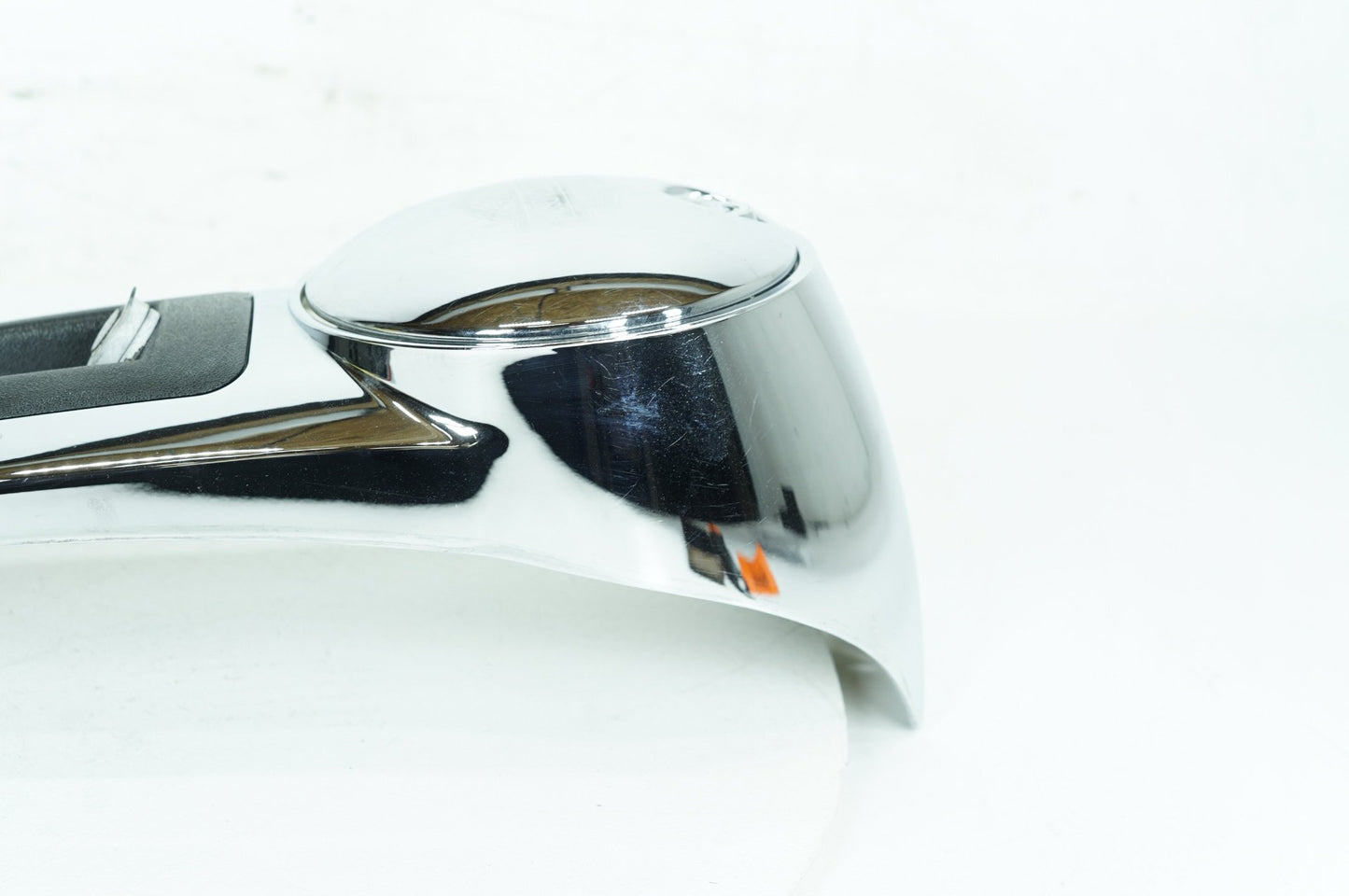 2007 - 2012 Harley-Davidson Touring Electra Glide Ultra Fuel Gas Tank Dash Console NOKey 61270-08