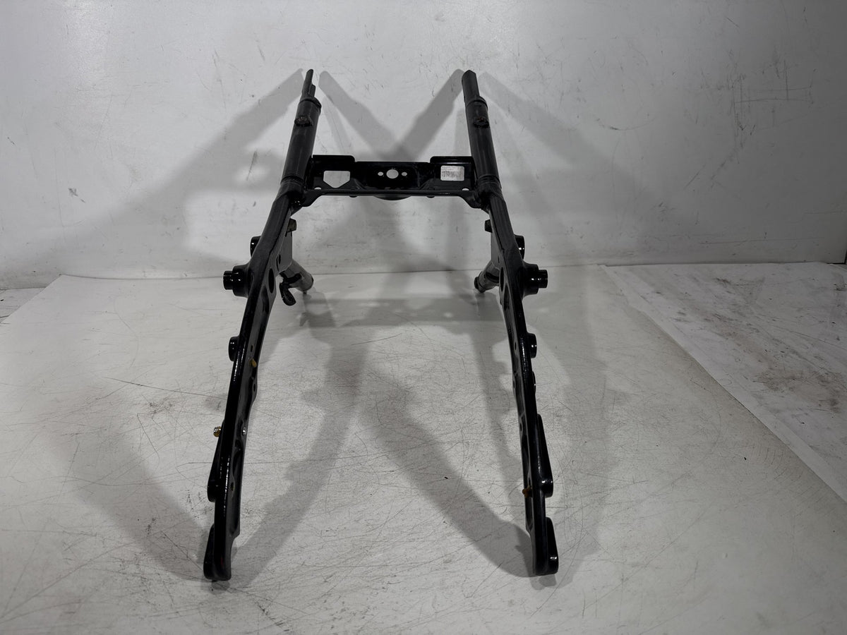 13 Harley Street Glide Touring FLHX OEM Rear Back Sub Frame Rail Bar 48079-09BHP
