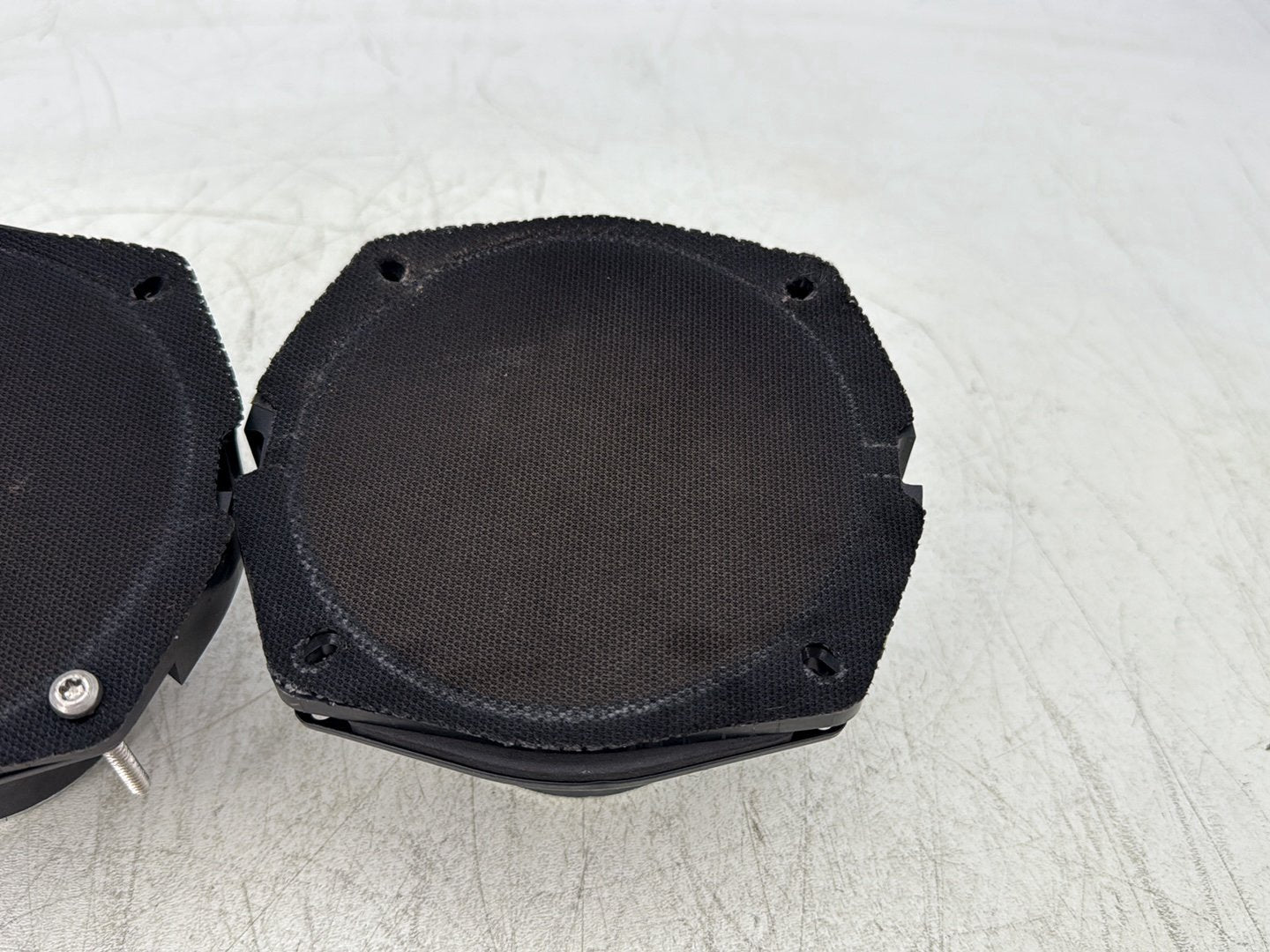1998 Harley Touring FLHTCUI Electra Glide Ultra OEM Left Right Sound Audio Speakers