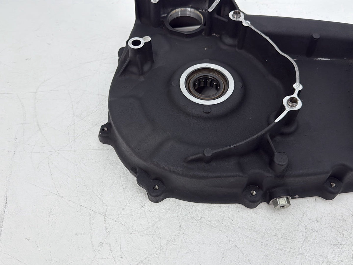 2015 Harley Touring FLHXS Street Glide OEM Inner Primary Clutch Cover 60677-07A