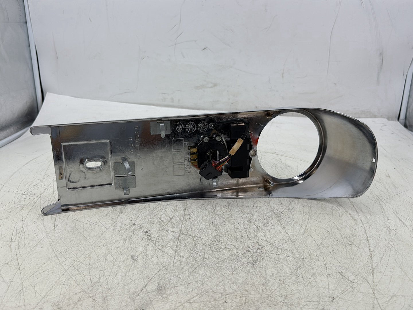2006 Harley Road King Touring FLHRCI Classic OEM Fuel Gas Tank Dash Console NOKey