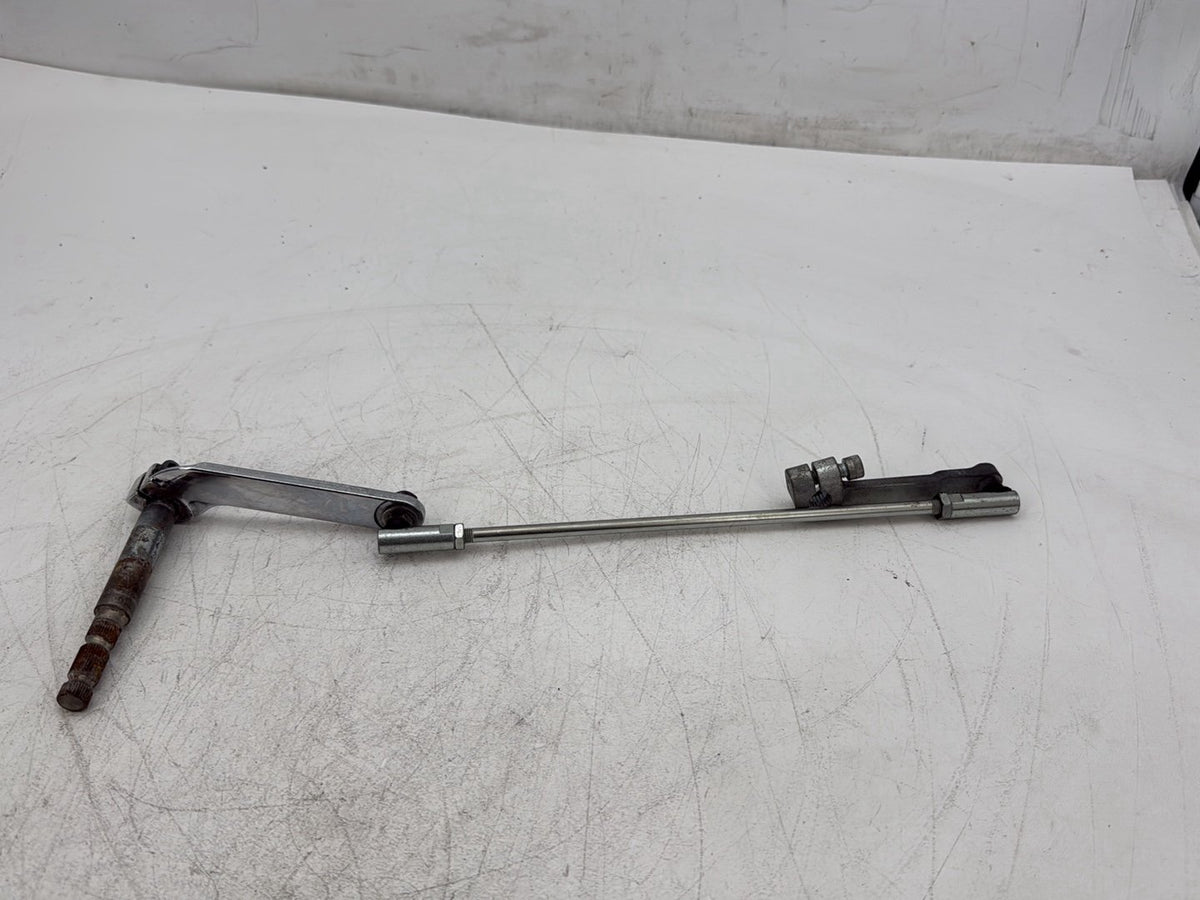 2010 Harley Street Glide Touring FLHX OEM Gear Shifter Lever w/ Rod linkage