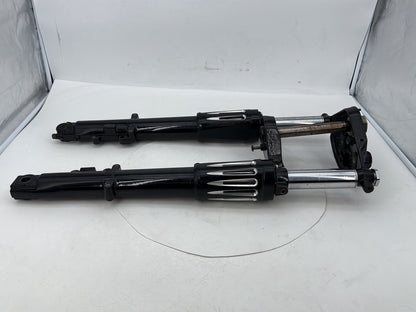 1999 - 2006 Harley-Davidson Touring Electra Glide Front Triple Tree Set & LH RH Fork Legs Sliders 	45446-87A