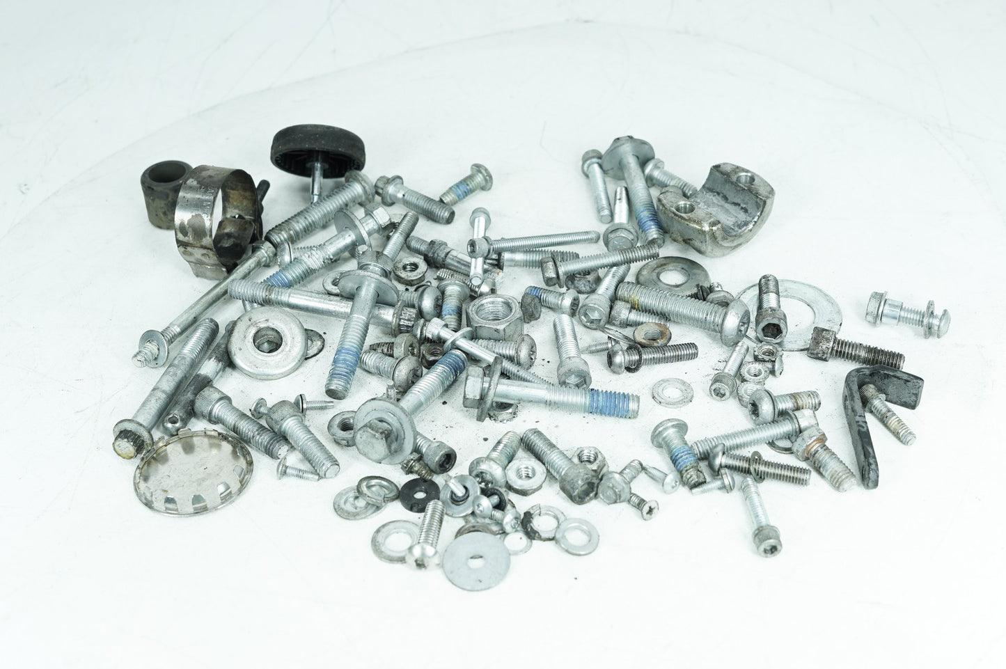 2007 - 2017 Harley-Davidson Dyna Low Rider Hardware Bolts Nuts & Brackets