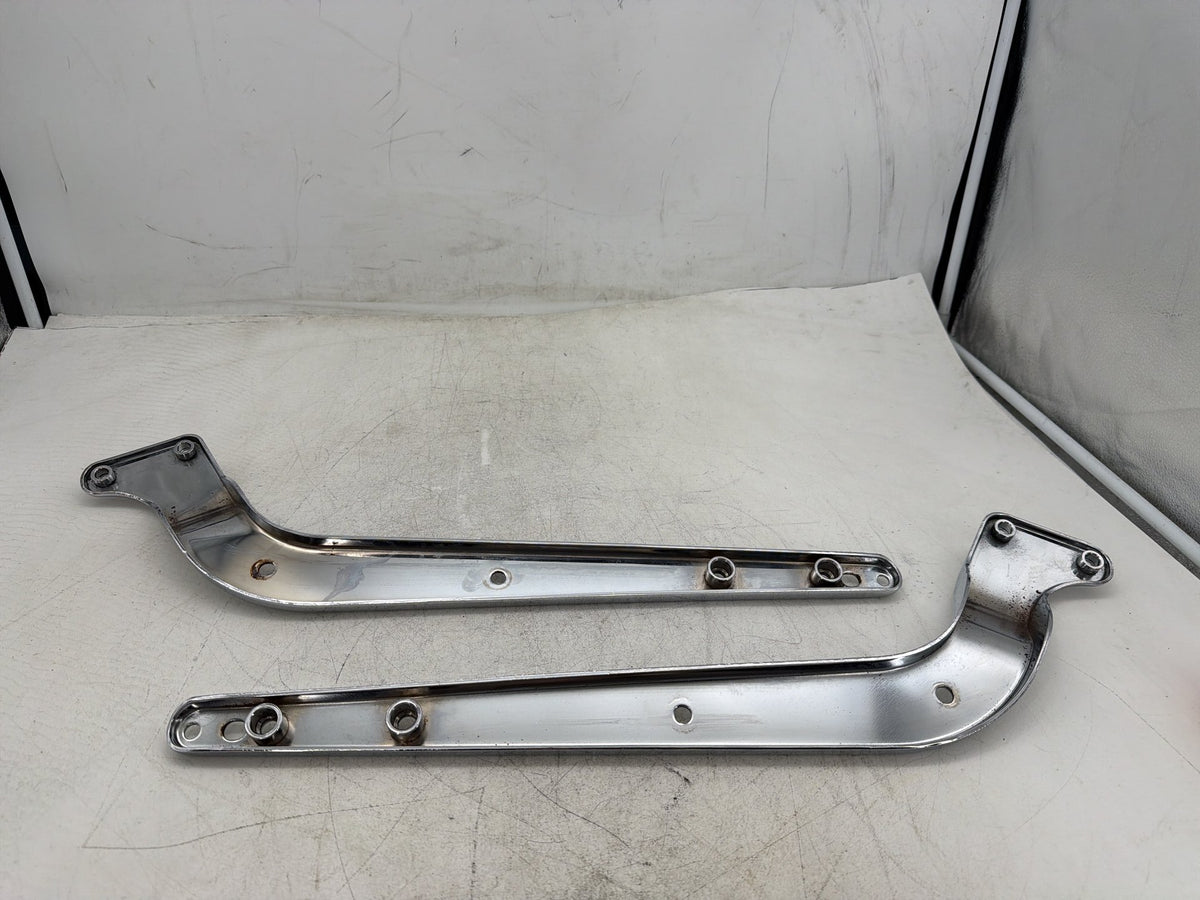 2004 Harley Heritage Softail Classic OEM Rear Left Right Fender Struts Bracket