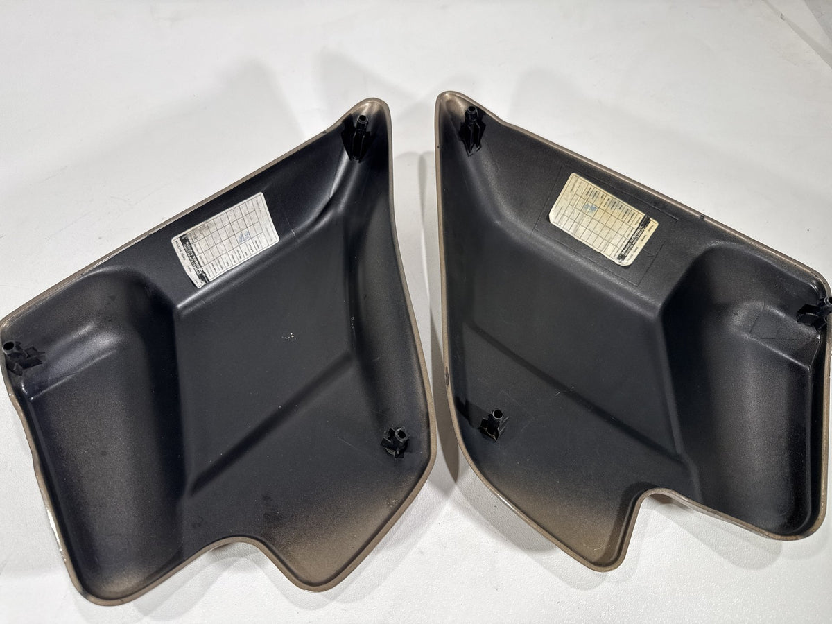 2004 Harley Road King Touring Classic OEM Left Right Side Fairing Cover