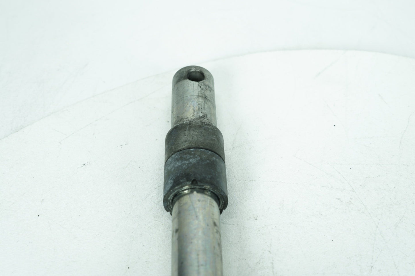 2007 - 2012 Harley-Davidson Touring Electra Glide Front Wheel Axle Bolt Shaft 43364-00