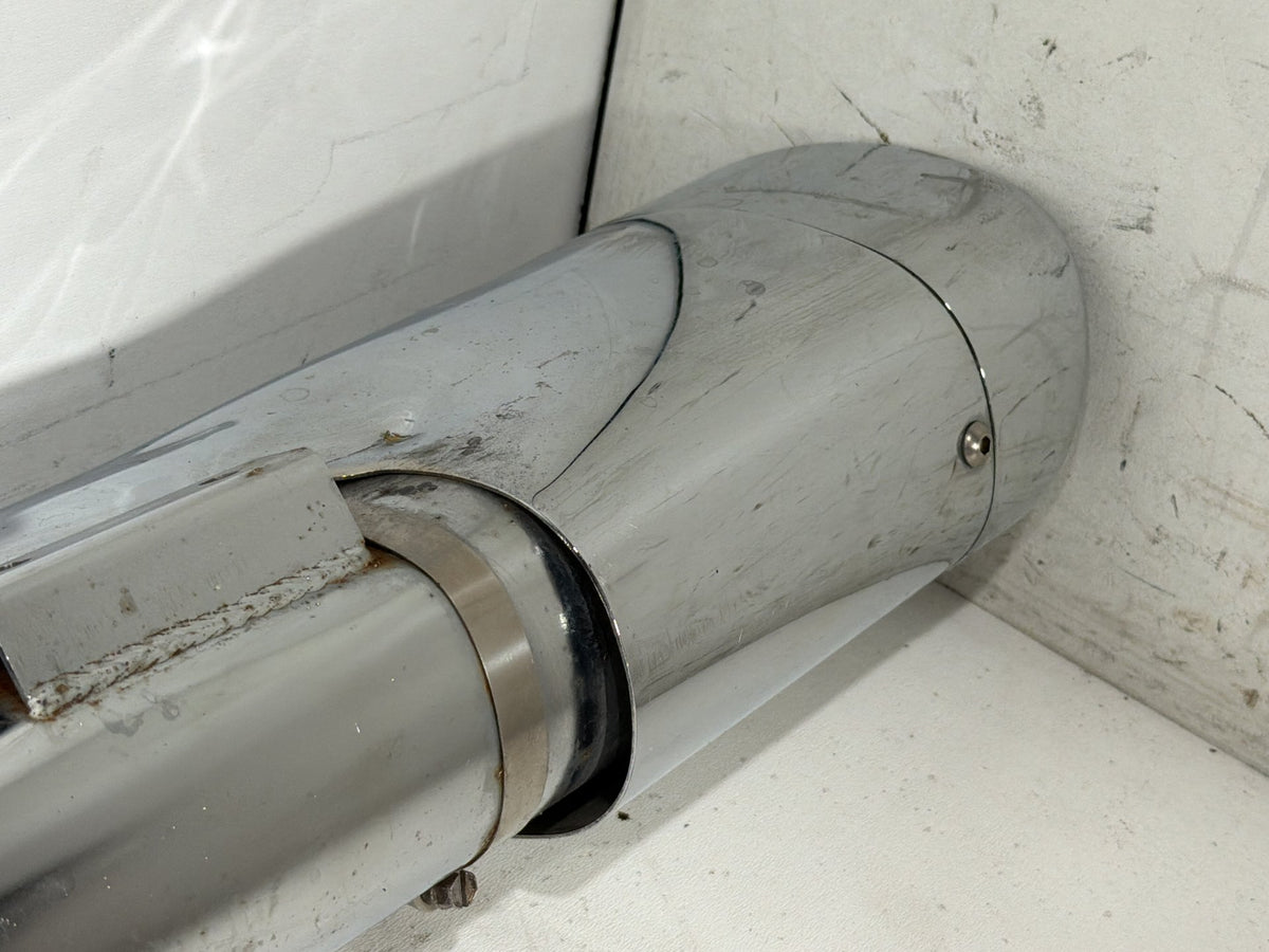 09 Harley Street Glide Touring Exhaust Header Pipes Muffler BENT SCRATCHED