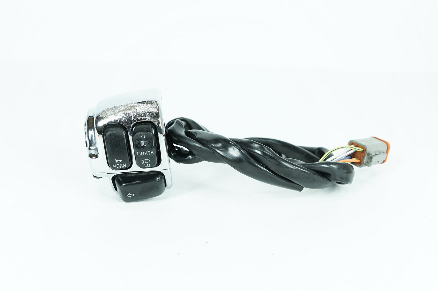 1999 - 2006 Harley-Davidson Dyna Wide Glide Left Turn Signal Headlight Switches Controls  	71685-06A
