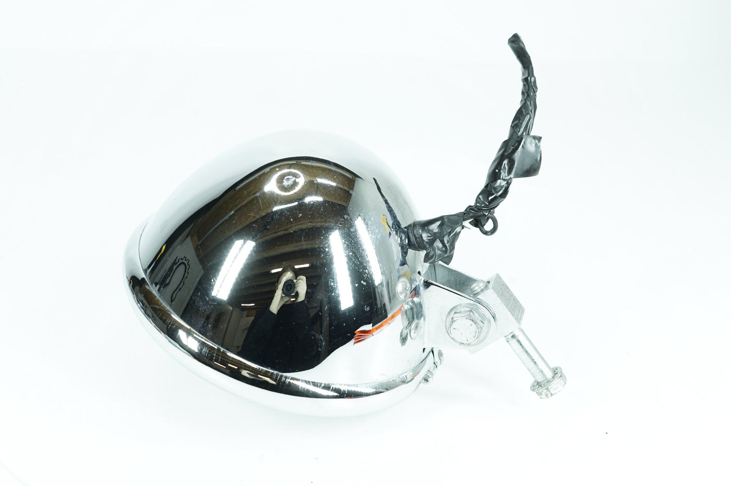 1999 - 2006 Harley-Davidson Dyna Wide Glide Headlight Headlamp Head Light Halogen  	67777-80A