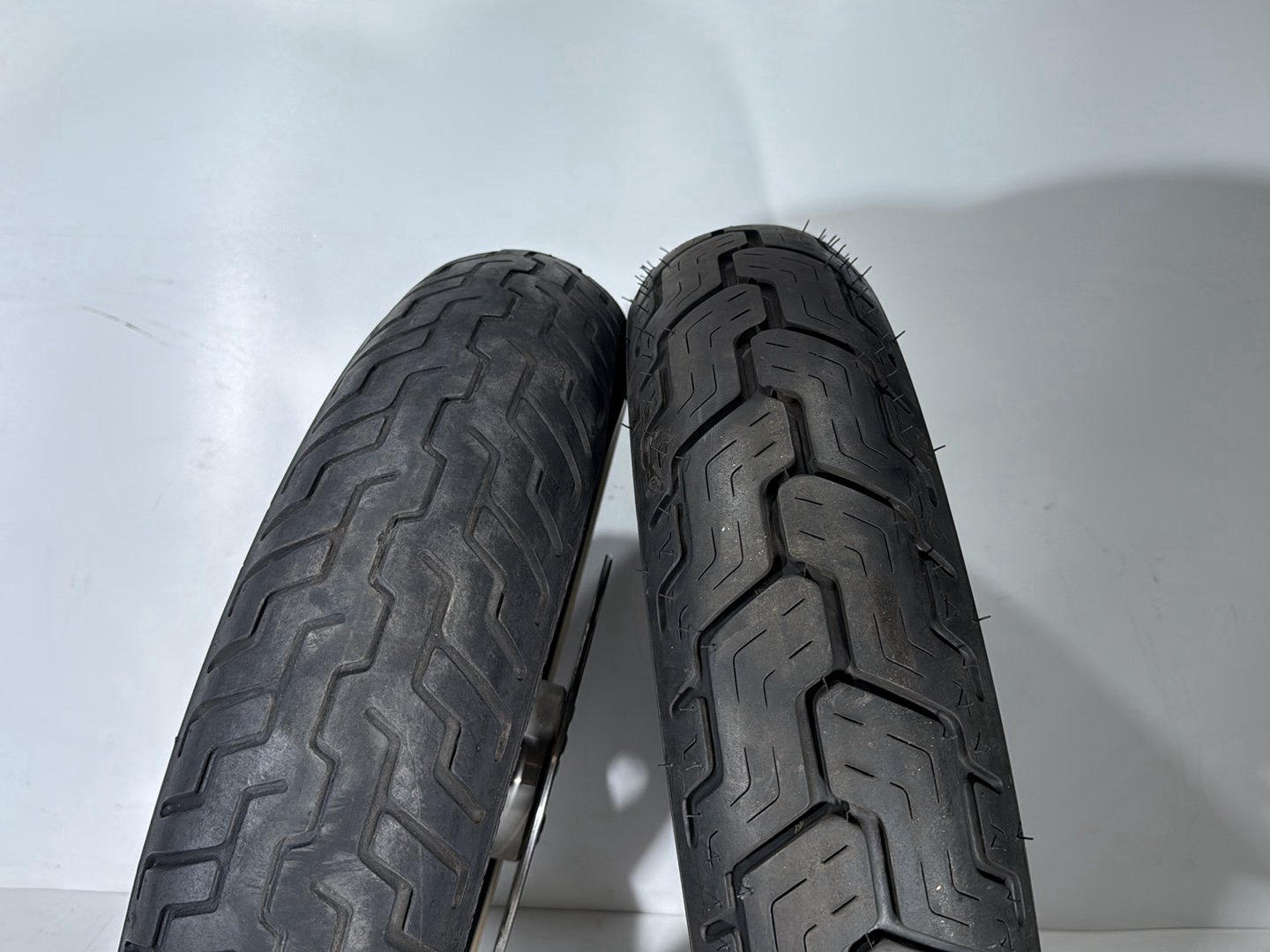 1999 - 2006 Harley-Davidson Touring Electra Glide Classic Front & Rear Wheel Rim Tire 43402-00B