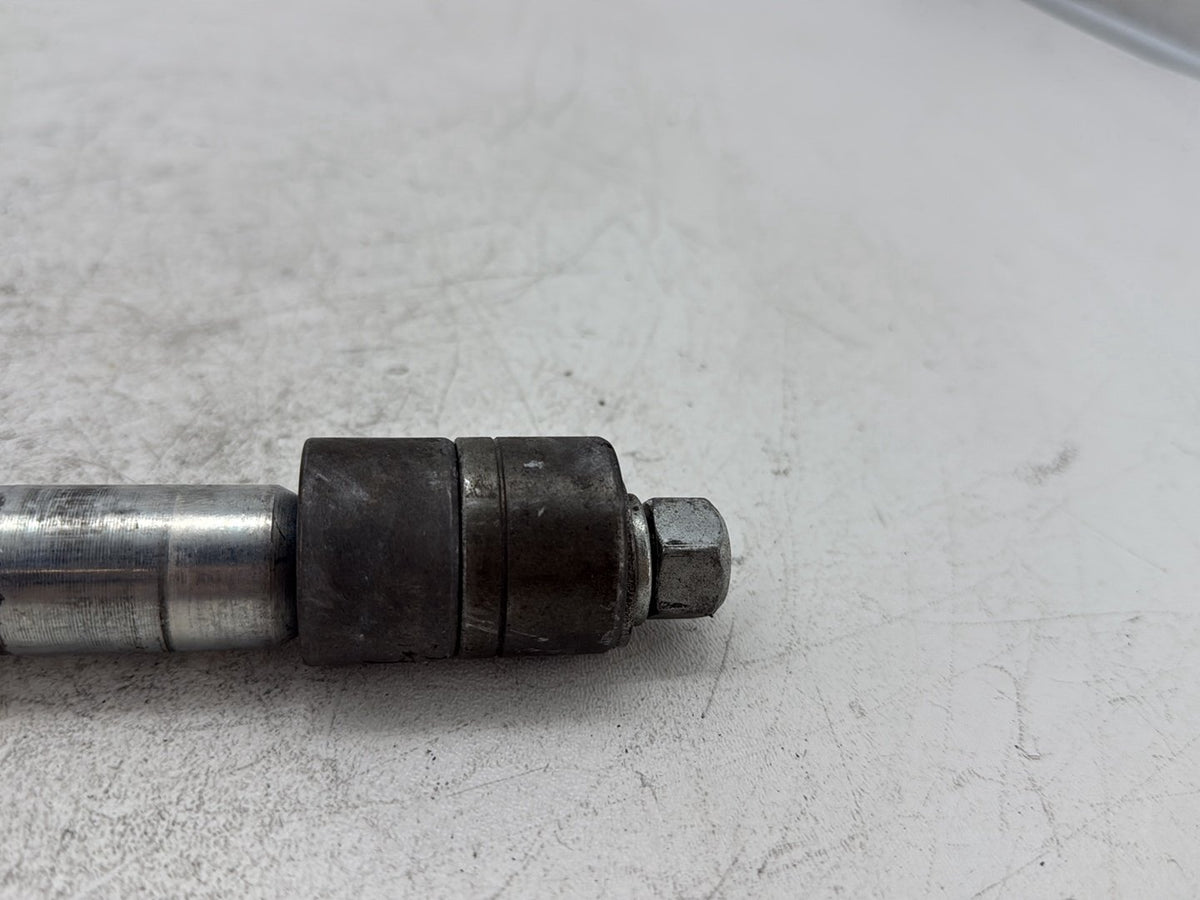 2000 Harley Electra Glide Touring Ultra OEM Front Wheel Axle Bolt Shaft