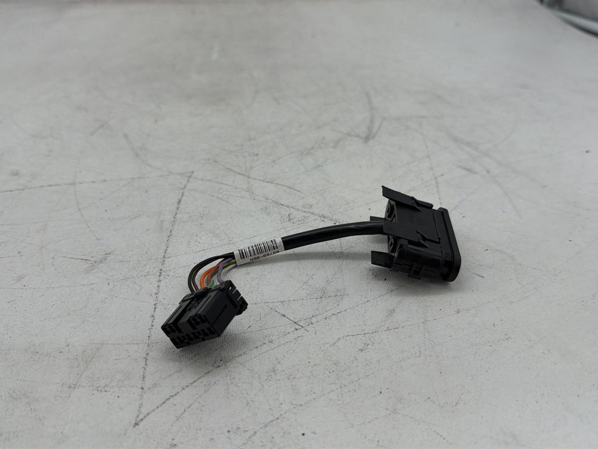 2011 Harley Electra Glide Touring Ultra OEM Dash Indicator Lamp Wire Plug 68789-96A