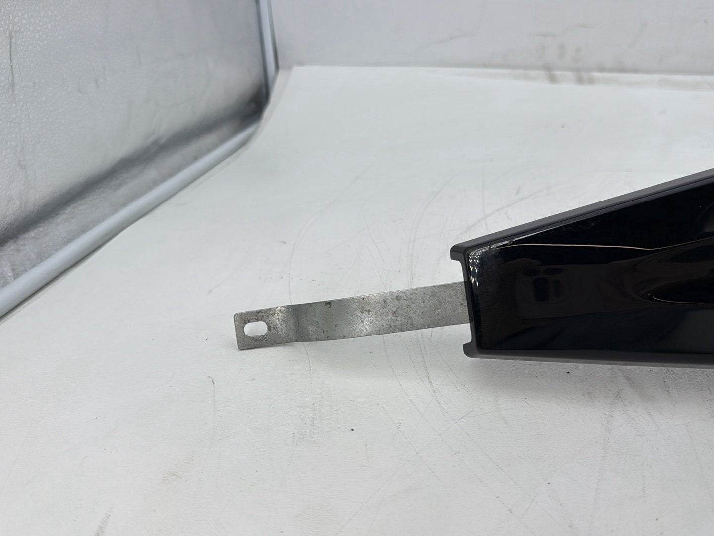 2011 Harley Electra Glide Ultra FLHTK OEM Fuel Gas Tank Dash Console NOKey