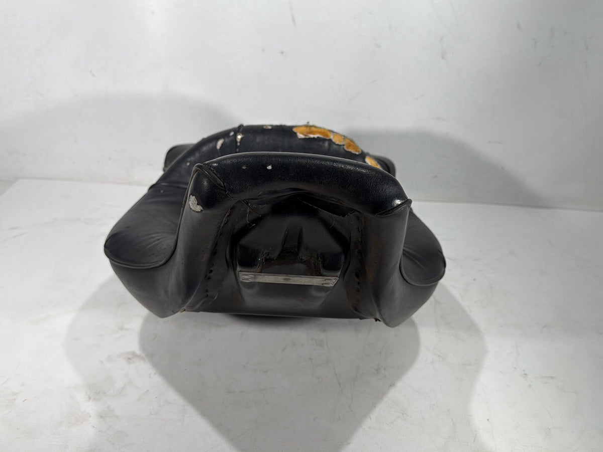 1996 Harley Electra Glide Touring FLHT OEM Passenger Rider Driver Seat Saddle