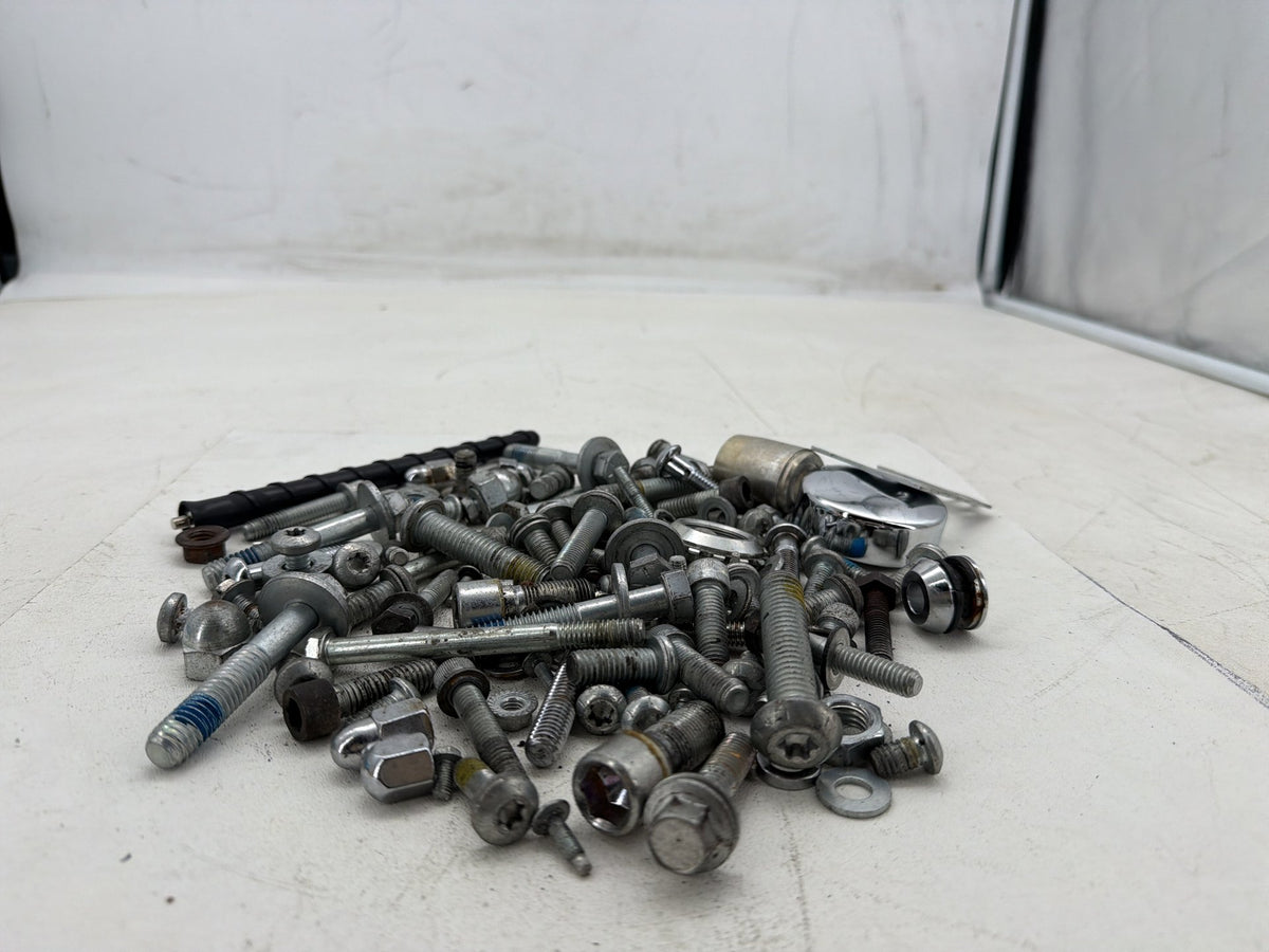 2016 Harley Dyna Fat Bob FXDF 103 OEM Hardware Bolts Nuts & Brackets