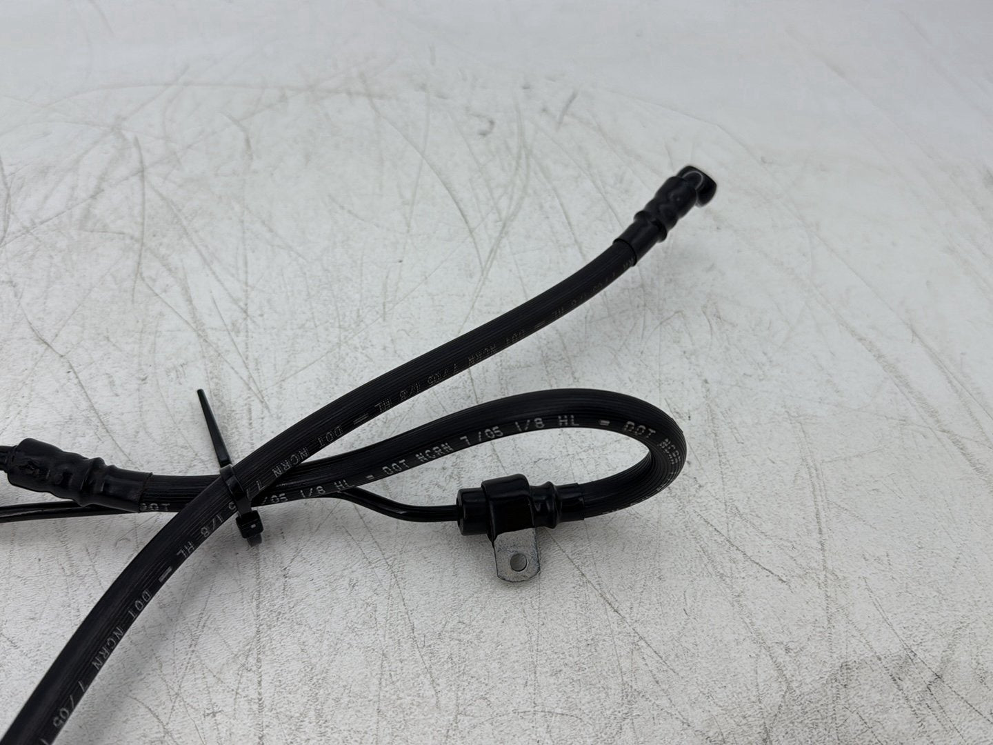 2006 Harley Sportster XL883L 883 Low OEM Front Brake Hose Line Pipe 46411-05B