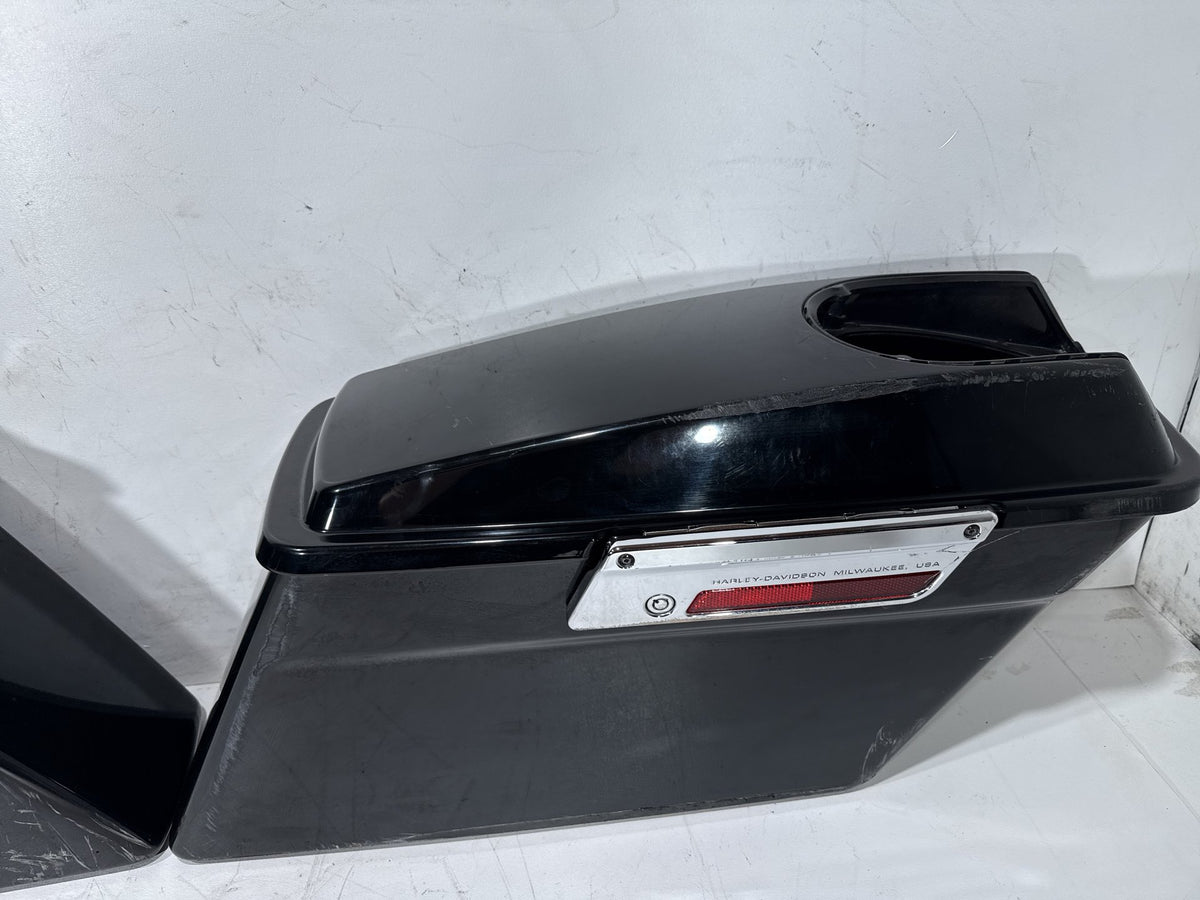 2006 Harley Road King Touring Custom OEM Left Right Saddlebags Luggage NOKey