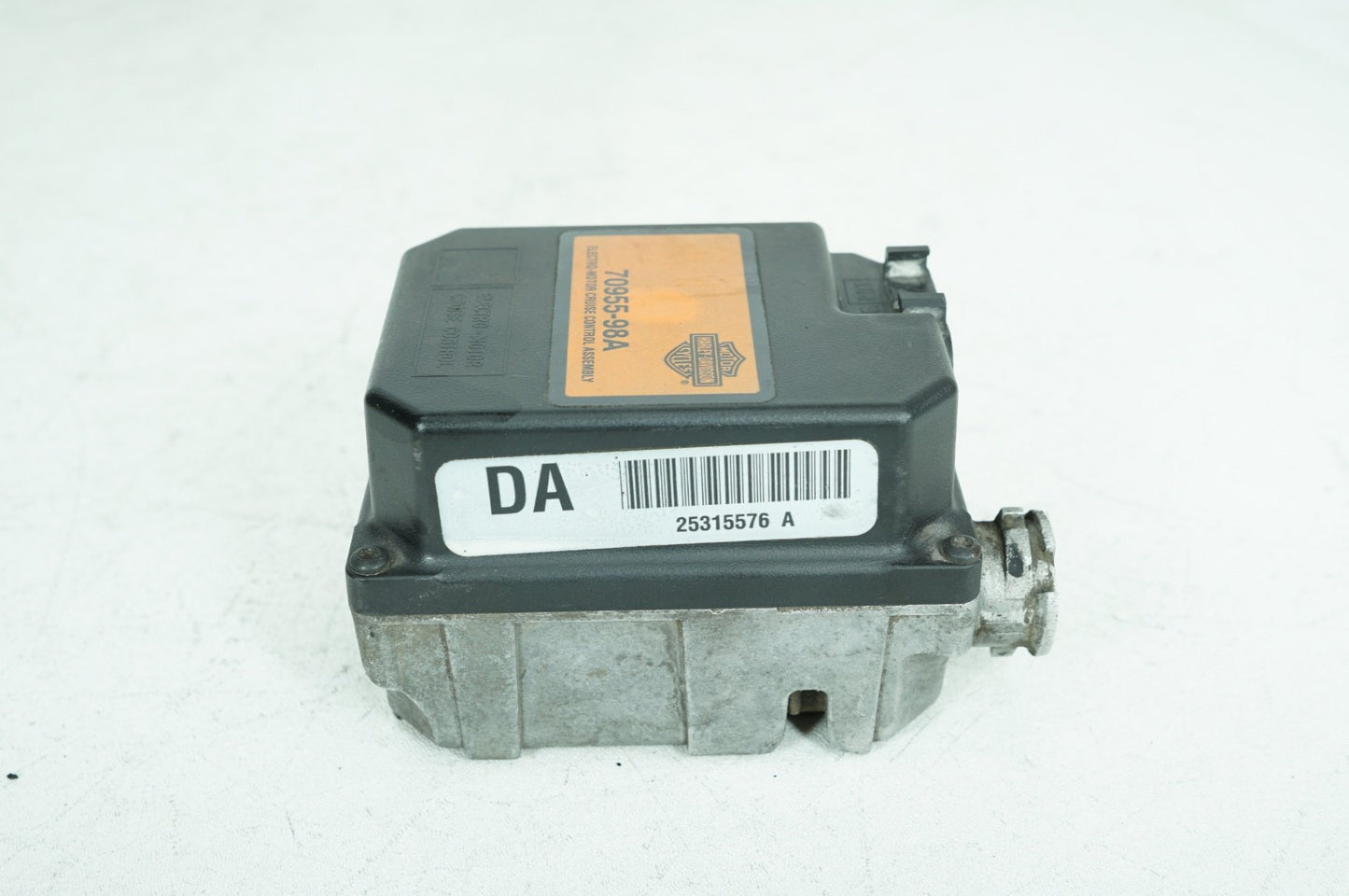 1999 - 2006 Harley-Davidson Touring Electra Glide Ultra Cruise Control Actuator 70955-98A 70955-98A