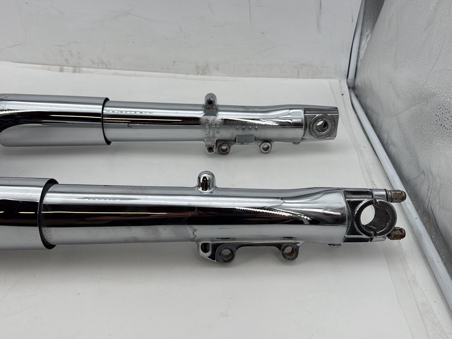 2013 Harley Street Glide Touring FLHX OEM Front Triple Tree Set & LH RH Fork Legs Sliders