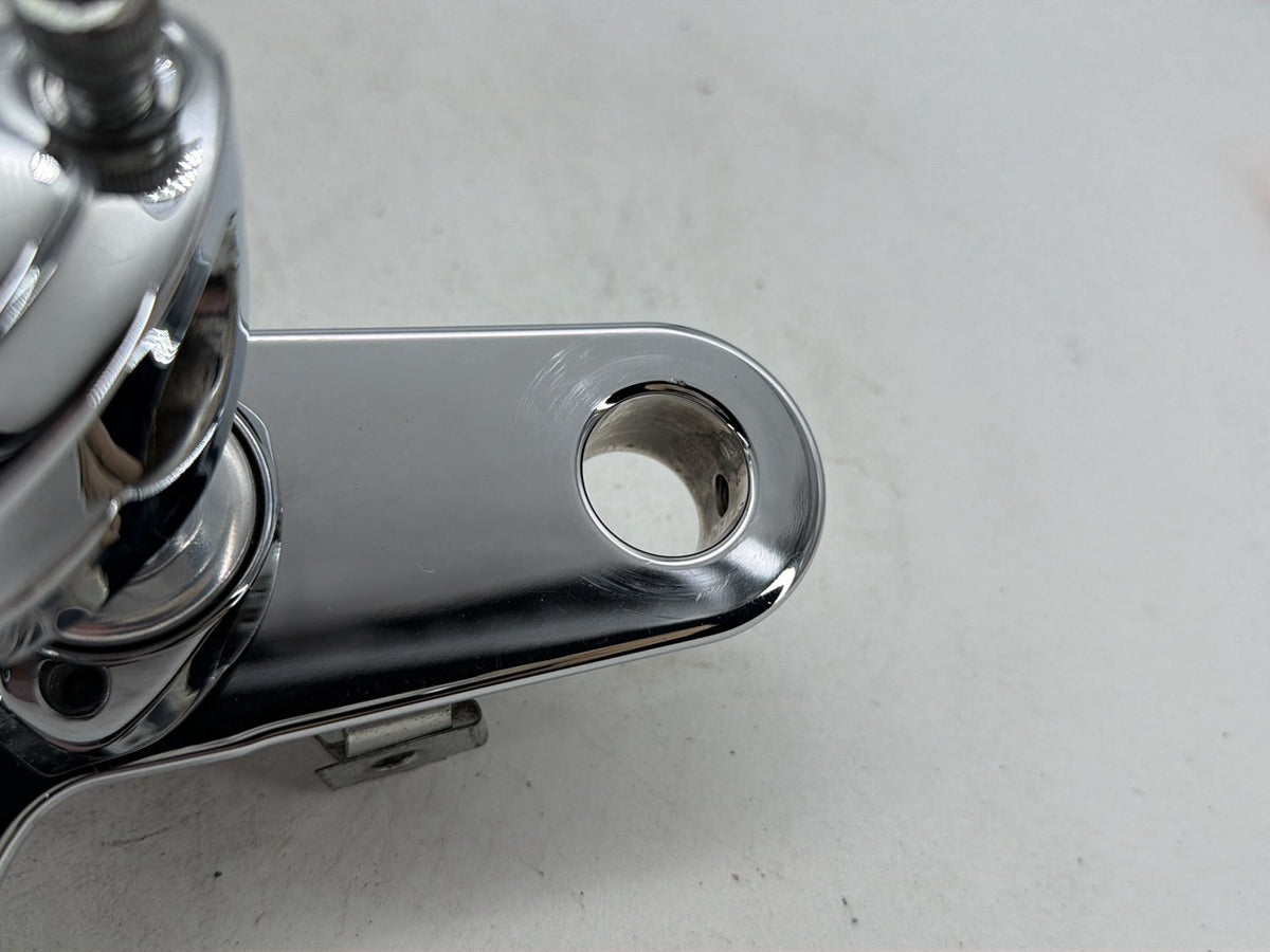2004 Harley Heritage Softail Classic OEM Front Fork Upper Triple Tree Bracket