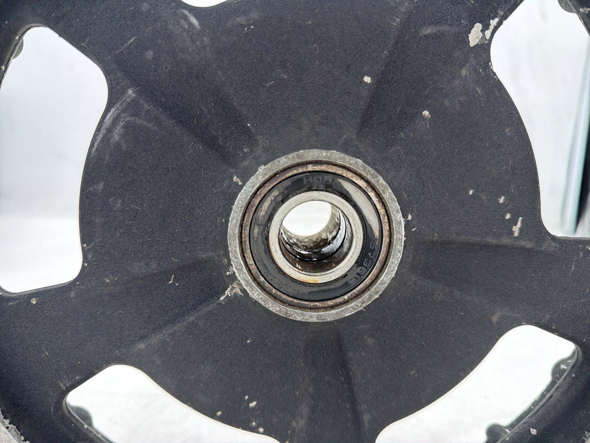 2013 Harley Street Glide Touring FLHX OEM Rear Driver Pulley Sprocket 68T 1"