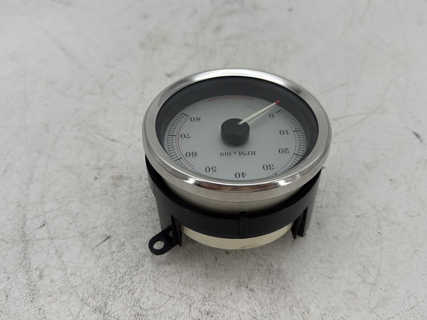 2006 Harley Street Glide Touring FLHXI OEM Tachometer Gauge Instrument Cluster