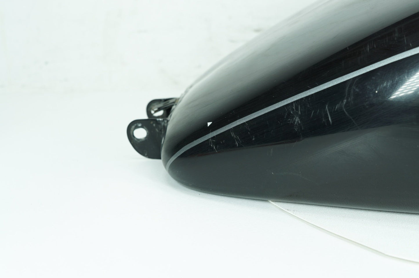 2012 Harley-Davidson Dyna FXDC - Fuel Gas Tank Gasoline Reservoir PN: 61593-10
