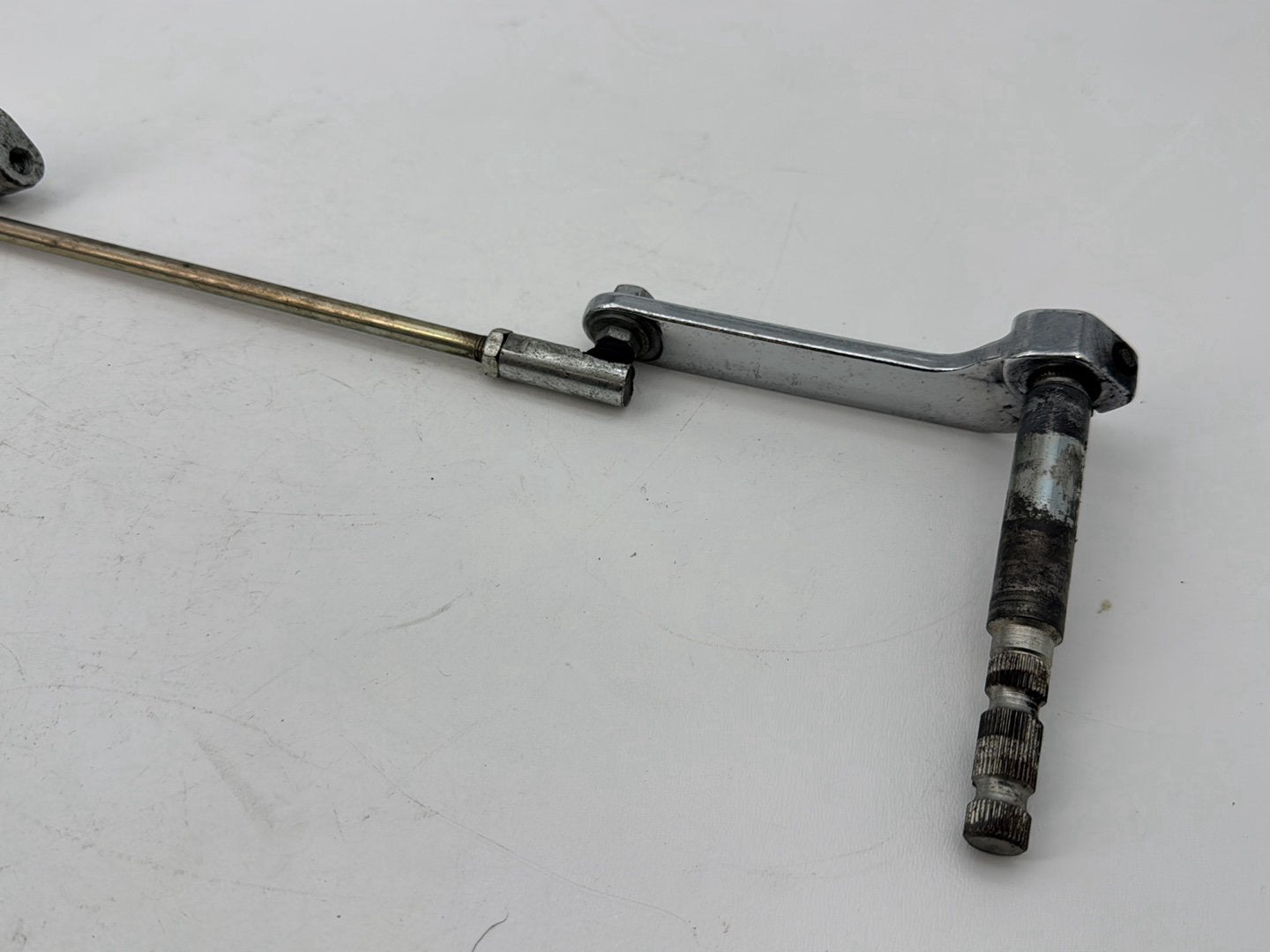 2007 - 2012 Harley-Davidson Touring Road Glide Gear Shifter Lever w/ Rod linkage 33709-82A